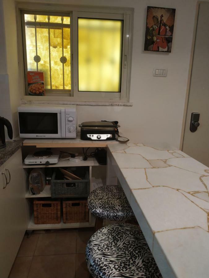Апартаменти Studio Apt Great Location Heart Of Downtown District Хайфа Екстер'єр фото