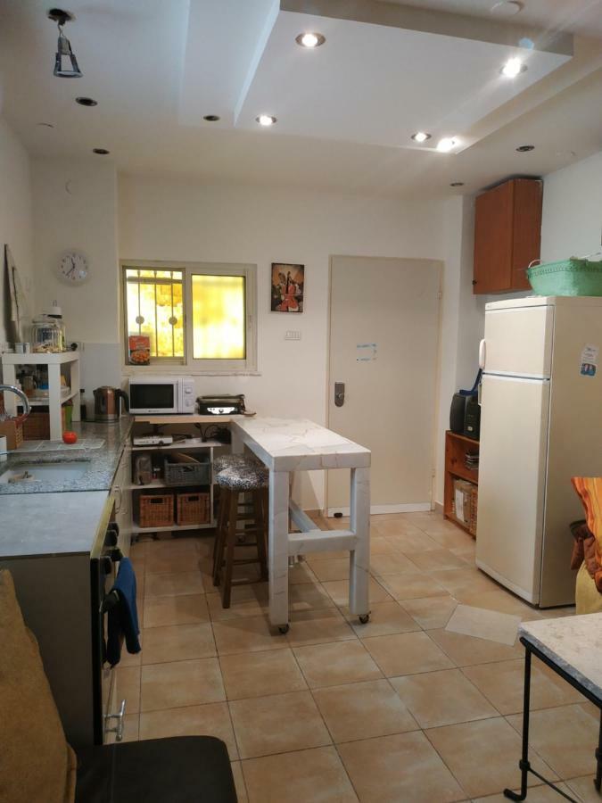 Апартаменти Studio Apt Great Location Heart Of Downtown District Хайфа Екстер'єр фото